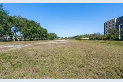 352Xx S Dixie Hwy, Florida City, FL 33034 - Photo 12