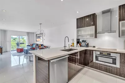 1120 99th St #302, Bay Harbor Islands, FL 33154 - Photo 2