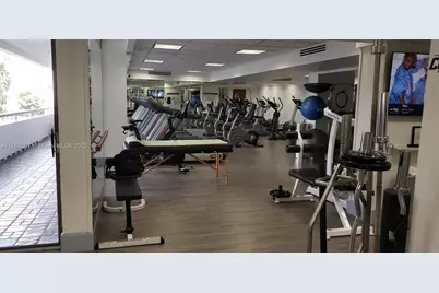 19707 Turnberry Way #23D, Aventura, FL 33180 - Photo 32