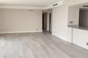 19707 Turnberry Way, Aventura, FL 33180 - Photo 12