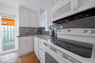 312 NE 16th Terrace, Fort Lauderdale, FL 33301 - Photo 16