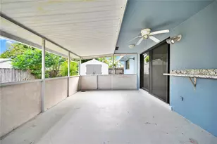 8451 NW 10th St, Pembroke Pines, FL 33024 - Photo 24