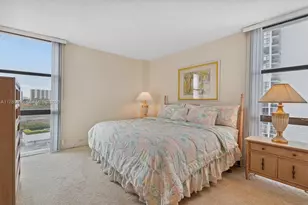 3625 N Country Club Dr, Aventura, FL 33180 - Photo 16