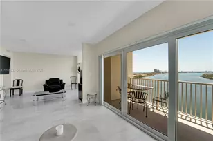 300 Bayview Dr, Sunny Isles Beach, FL 33160 - Photo 26