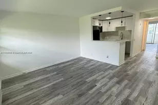 22 Suffolk A, Boca Raton, FL 33434 - Photo 4