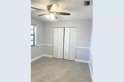 1017 Washington Cir #1017A, Homestead, FL 33034 - Photo 6