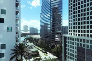 55 SE 6th St, Miami, FL 33131 - Photo 1