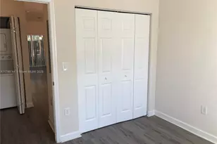 2733 NE 3rd Ct, Homestead, FL 33033 - Photo 14