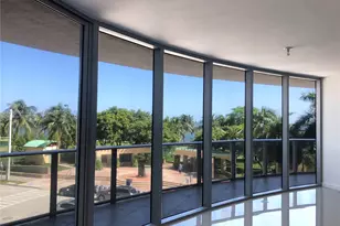 488 NE 18th St, Miami, FL 33132 - Photo 4