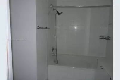 8980 W Flagler St #102, Miami, FL 33174 - Photo 34