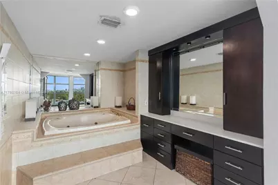 5055 Collins Ave #10J, Miami Beach, FL 33140 - Photo 12