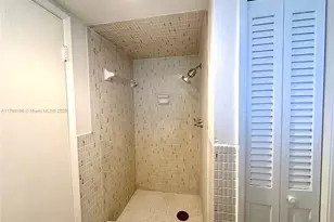 1001 Hillcrest Ct, Hollywood, FL 33021 - Photo 24