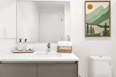 3701 N Dixie Hwy #204, Oakland Park, FL 33334 - Photo 18