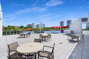 3625 N Country Club Dr, Aventura, FL 33180 - Photo 28