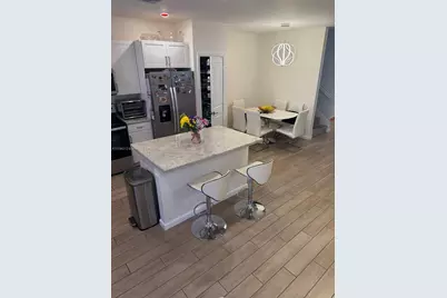 2469 SE 10th St, Homestead, FL 33035 - Photo 4