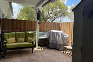 2469 SE 10th St, Homestead, FL 33035 - Photo 32