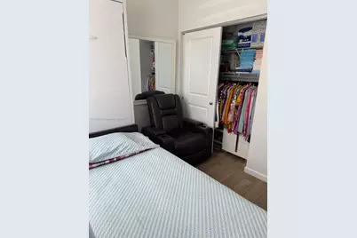 2469 SE 10th St, Homestead, FL 33035 - Photo 14