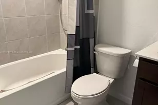 2469 SE 10th St, Homestead, FL 33035 - Photo 22