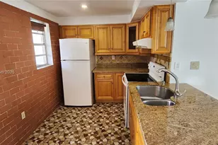 14195 SW 87th St, Miami, FL 33183 - Photo 4