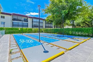 281 S Hollybrook Dr, Pembroke Pines, FL 33025 - Photo 34