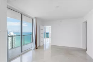 16699 Collins Ave, Sunny Isles Beach, FL 33160 - Photo 10