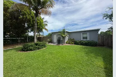 29035 Maine Rd, Homestead, FL 33033 - Photo 1
