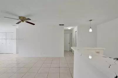 2866 S University Dr #5107, Davie, FL 33328 - Photo 6