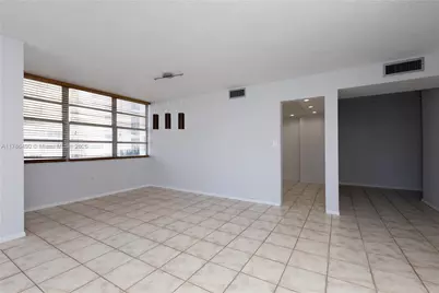 2750 NE 183rd St #511, Aventura, FL 33160 - Photo 26