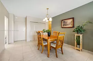 300 Bayview Dr, Sunny Isles Beach, FL 33160 - Photo 4