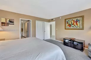 3000 Holiday Dr, Fort Lauderdale, FL 33316 - Photo 30