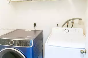 1735 NW 77th Ave, Pembroke Pines, FL 33024 - Photo 14