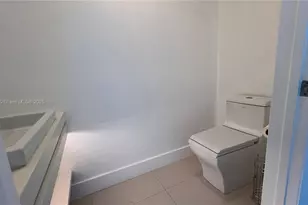 90 SW 3rd St, Miami, FL 33130 - Photo 20