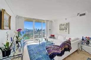 19501 W Country Club Dr, Aventura, FL 33180 - Photo 10