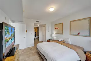 19501 W Country Club Dr, Aventura, FL 33180 - Photo 28