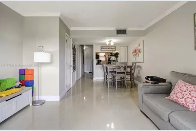 301 NW 109th Ave #201, Miami, FL 33172 - Photo 8