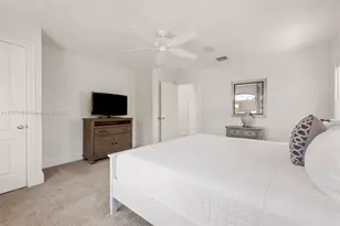 2561 Lucille Dr, Fort Lauderdale, FL 33316 - Photo 36