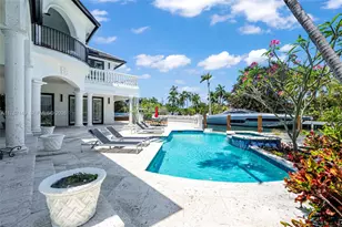 2561 Lucille Dr, Fort Lauderdale, FL 33316 - Photo 72