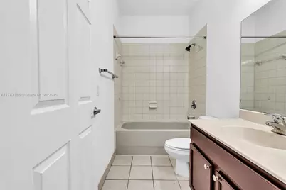 21205 NW 14 Pl #819, Miami Gardens, FL 33169 - Photo 26
