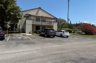 455 NW 210th St, Miami Gardens, FL 33169 - Photo 1