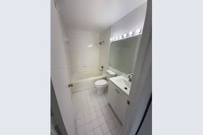 4320 NW 107th Ave #303-1, Doral, FL 33178 - Photo 6