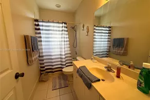 1930 SE 14th Ct, Homestead, FL 33035 - Photo 4