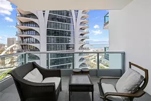900 Biscayne Blvd, Miami, FL 33132 - Photo 2