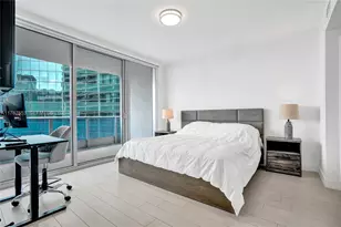 200 Biscayne Blvd Way, Miami, FL 33131 - Photo 12