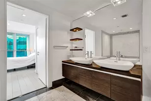 200 Biscayne Blvd Way, Miami, FL 33131 - Photo 16