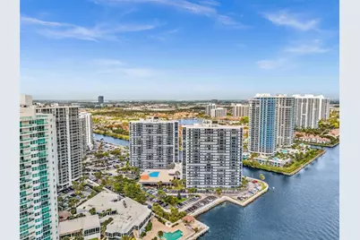 20515 E Country Club Dr #646, Aventura, FL 33180 - Photo 14