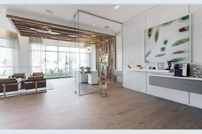 17111 Biscayne Blvd #1902, North Miami Beach, FL 33160 - Photo 52