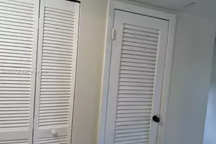 6101 N Falls Cir Dr, Lauderhill, FL 33319 - Photo 18