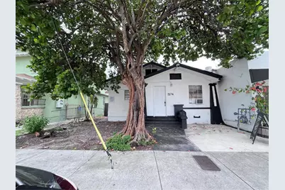 1574 SW 1st St, Miami, FL 33135 - Photo 1