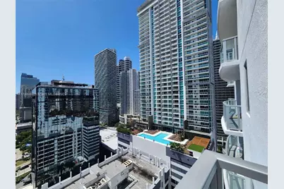1060 Brickell Ave #2007, Miami, FL 33131 - Photo 22