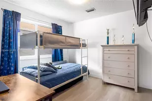 9940 W Elm Ln, Miramar, FL 33025 - Photo 22